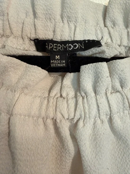 Papermoon Cream Off-Shoulder Tie-Hem Blouse - Picture 5 of 6